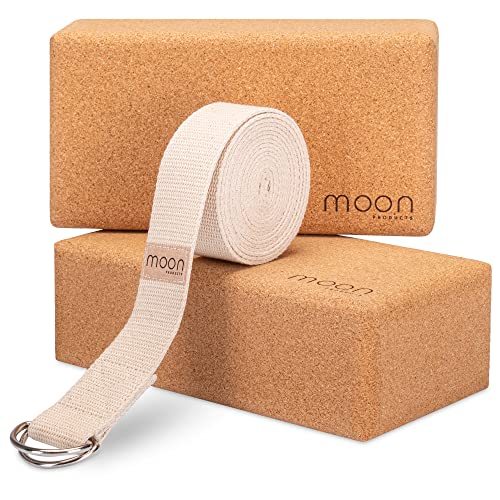 Moon Products Yoga Block 2er Set mit Yoga Gurt, Made in Portugal [100% Natur Kork], Fitness Zubehör für Pilates, Dehnungen, Sport, Meditation, Regeneration, Faszien Set, Rücken Training
